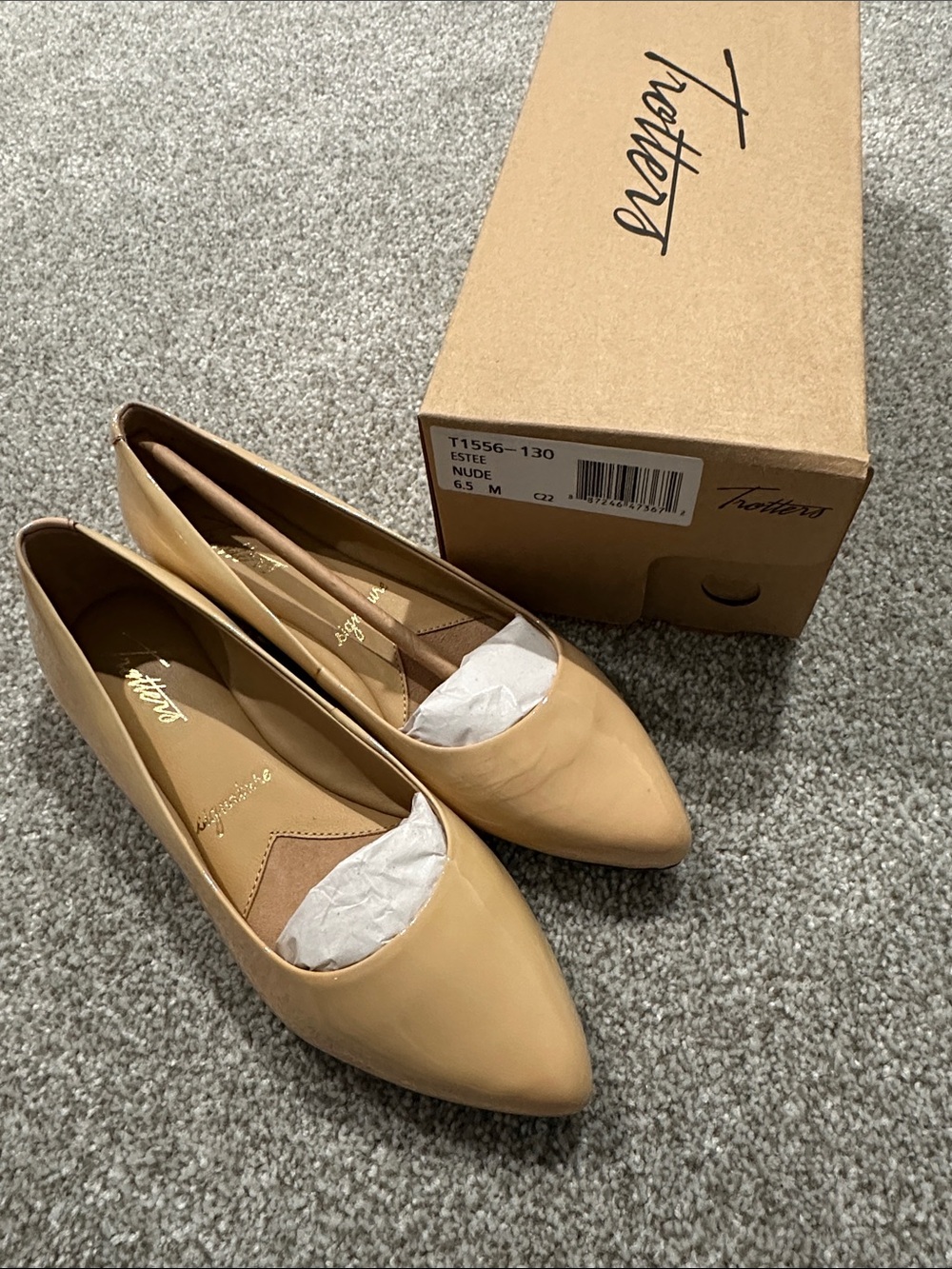 Trotters Nude Patent Pointed Toe Flats